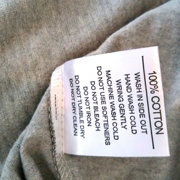 STAYREAL tee - NWOT - Picture 9 of 9